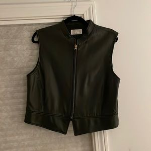 Doncaster leather vest, size small to medium